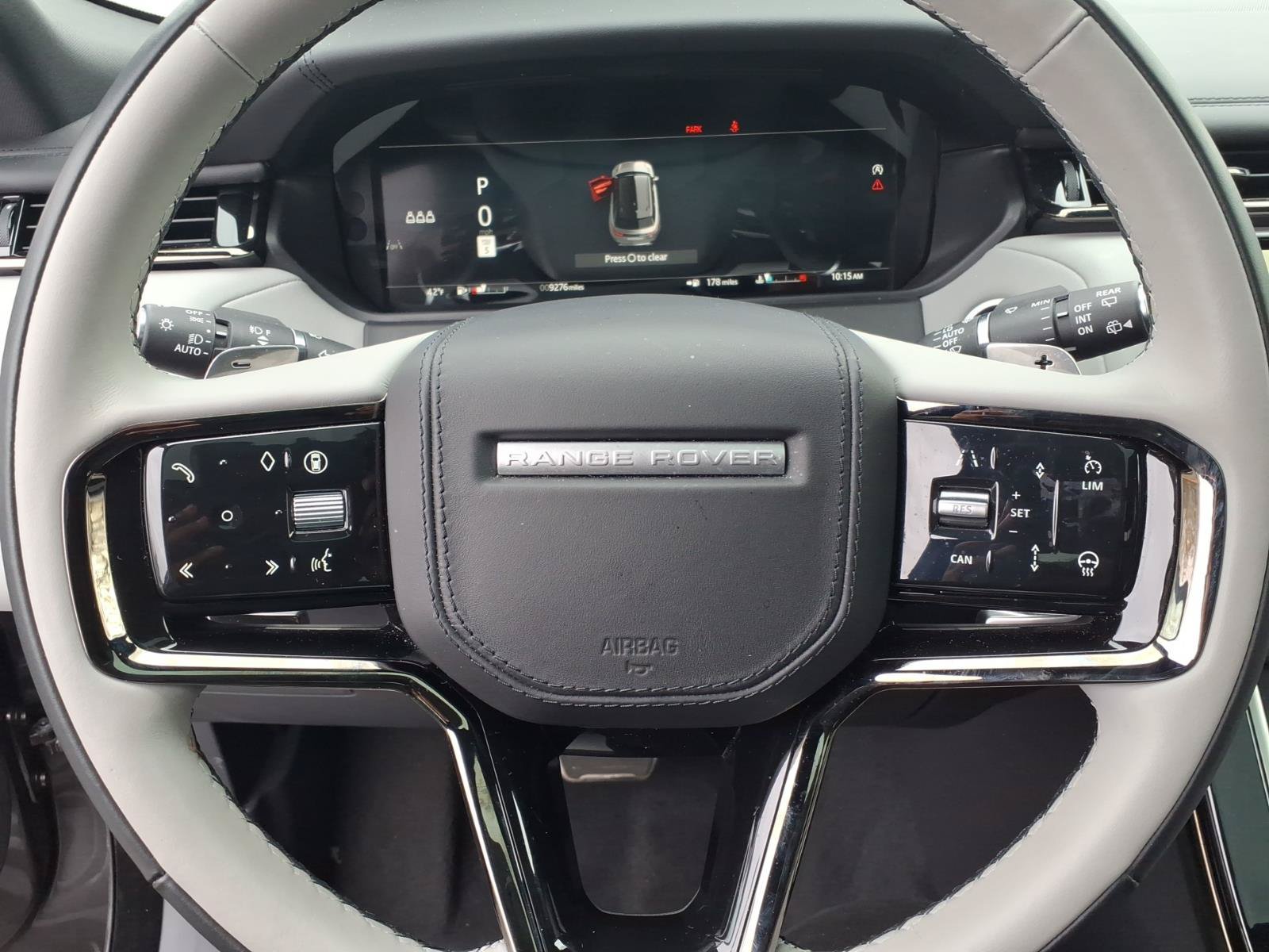 Certified 2026 Land Rover Range Rover Velar Dynamic SE AWD/4WD image 11