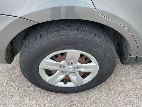 Used 2009 Hyundai Santa Fe GLS w/ Popular Equipment Pkg 2 AWD/4WD image 16