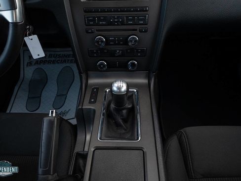 Used 2014 Ford Mustang Coupe image 14