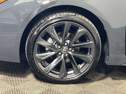 Used 2025 Toyota Corolla SE image 12