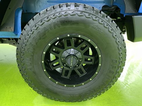 Used 2012 Jeep Wrangler Sport image 15