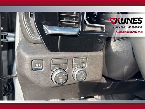 New 2026 GMC Sierra 2500 SLE w/ SLE Value Package; image 27