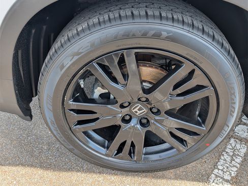 Used 2021 Honda Pilot Black Edition image 33