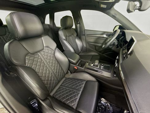 Used 2020 Audi SQ5 Premium Plus w/ Premium Plus Package AWD/4WD image 28