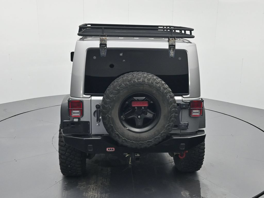 Used 2018 Jeep Wrangler Unlimited Rubicon AWD/4WD image 31