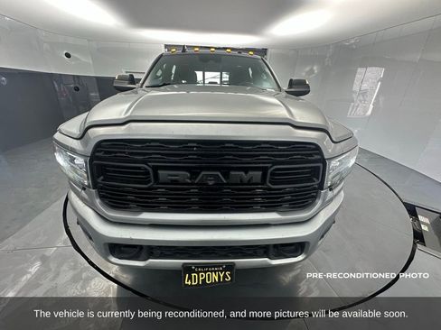 Used 2022 RAM 3500 Limited image 9