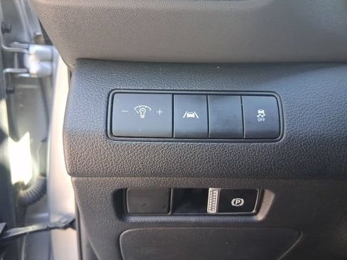 Used 2022 Hyundai Santa Fe SE AWD/4WD image 18