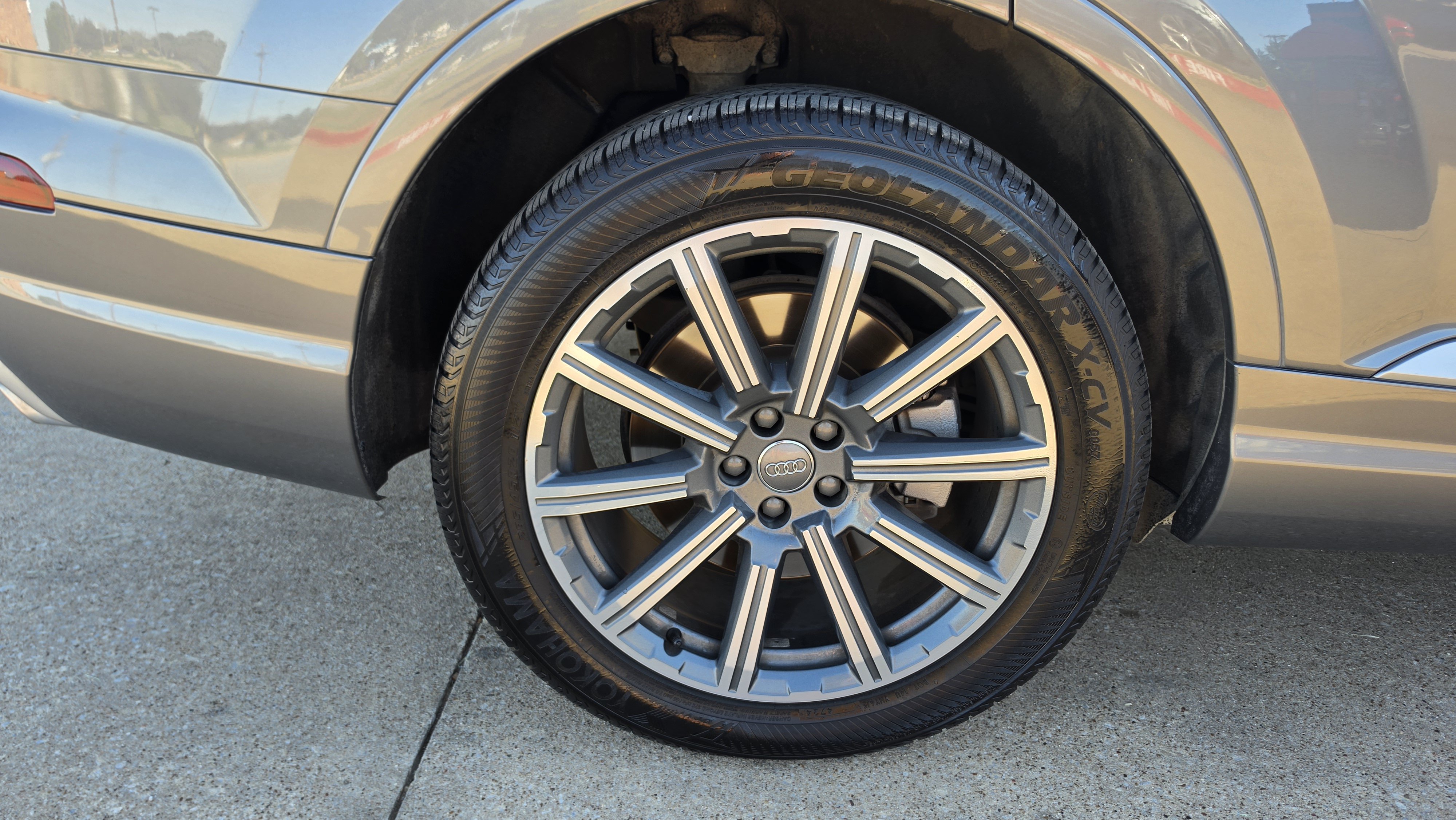 Used 2018 Audi Q7 2.0T Premium Plus AWD/4WD image 17