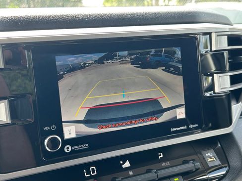 Used 2022 Toyota Tundra SR5 AWD/4WD image 31