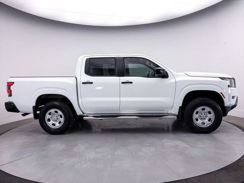 Used 2022 Nissan Frontier S w/ Technology Package RWD image 34