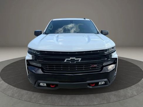 Used 2019 Chevrolet Silverado 1500 LT Trail Boss image 8