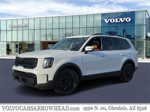 Used 2025 Kia Telluride AWD image 1