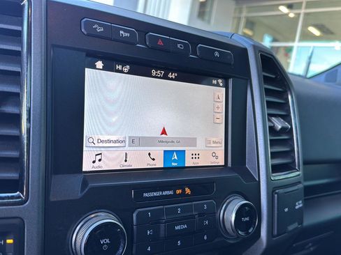 Used 2018 Ford F150 Raptor w/ Equipment Group 802A Luxury image 24