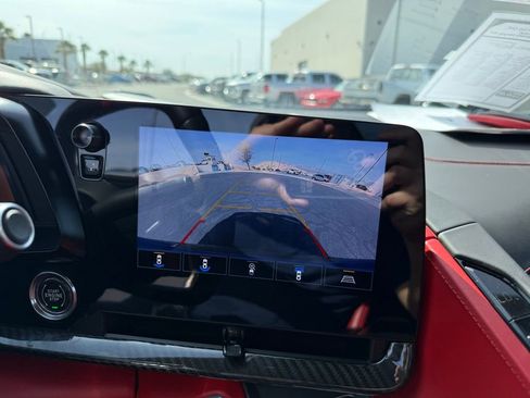 Used 2021 Chevrolet Corvette Stingray w/ Z51 Performance Package image 25