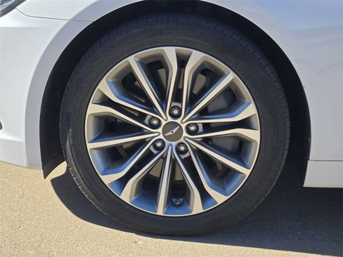 Used 2017 Genesis G80 3.8 w/ Option Group 02 image 28