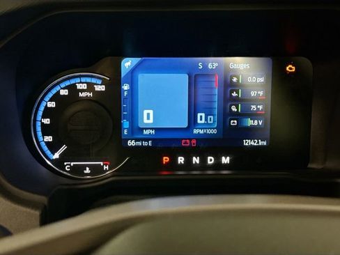 Used 2024 Ford Bronco Badlands image 28