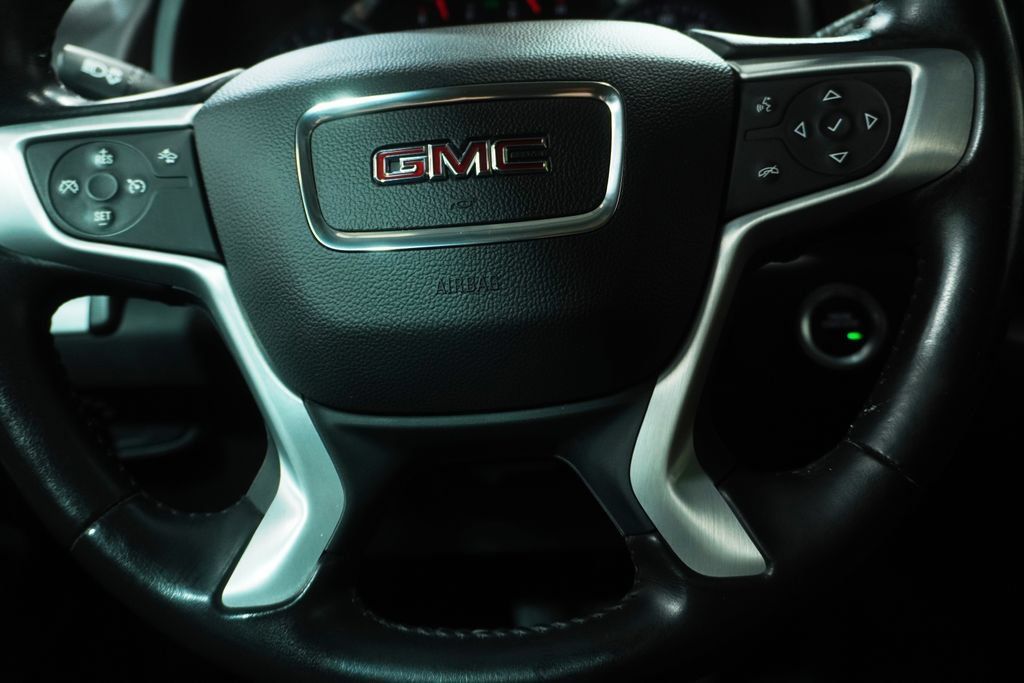 Used 2021 GMC Terrain SLE FWD image 17