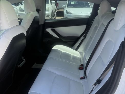 Used 2020 Tesla Model 3 Standard Range Plus RWD image 11