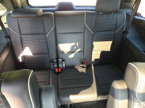 Used 2025 Cadillac Escalade Sport Platinum w/ LPO, Floor Liner Package AWD/4WD image 10