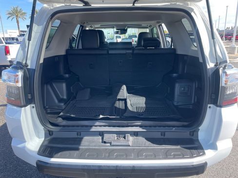 Certified 2023 Toyota 4Runner TRD Off-Road Premium w/ Moonroof Package image 34