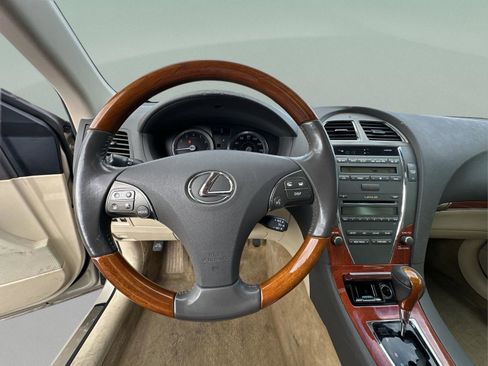 Used 2010 Lexus ES 350 image 10