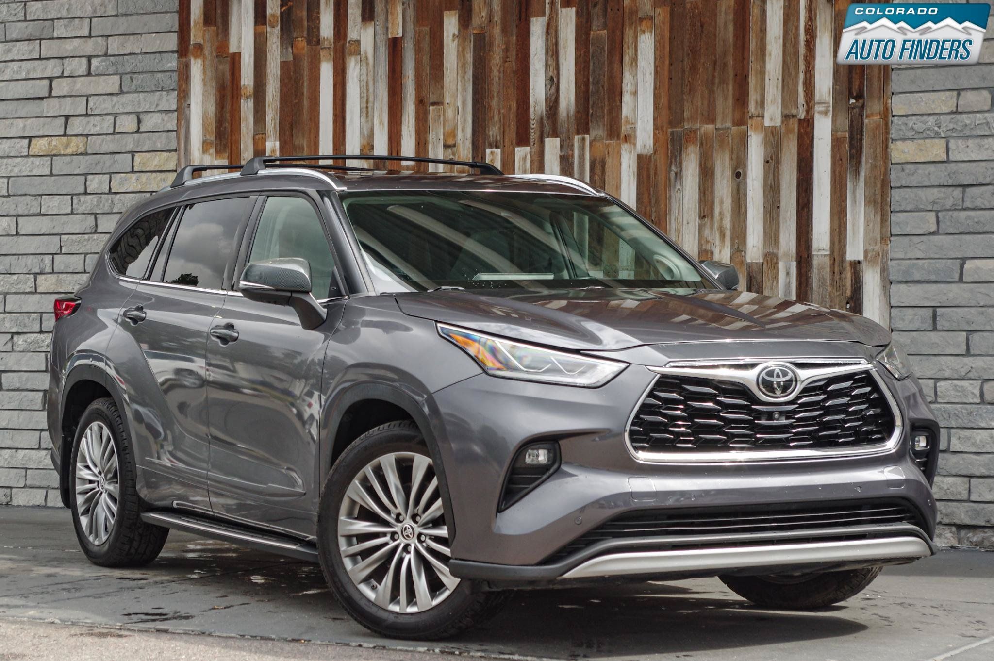 Used 2021 Toyota Highlander Platinum AWD/4WD image 9