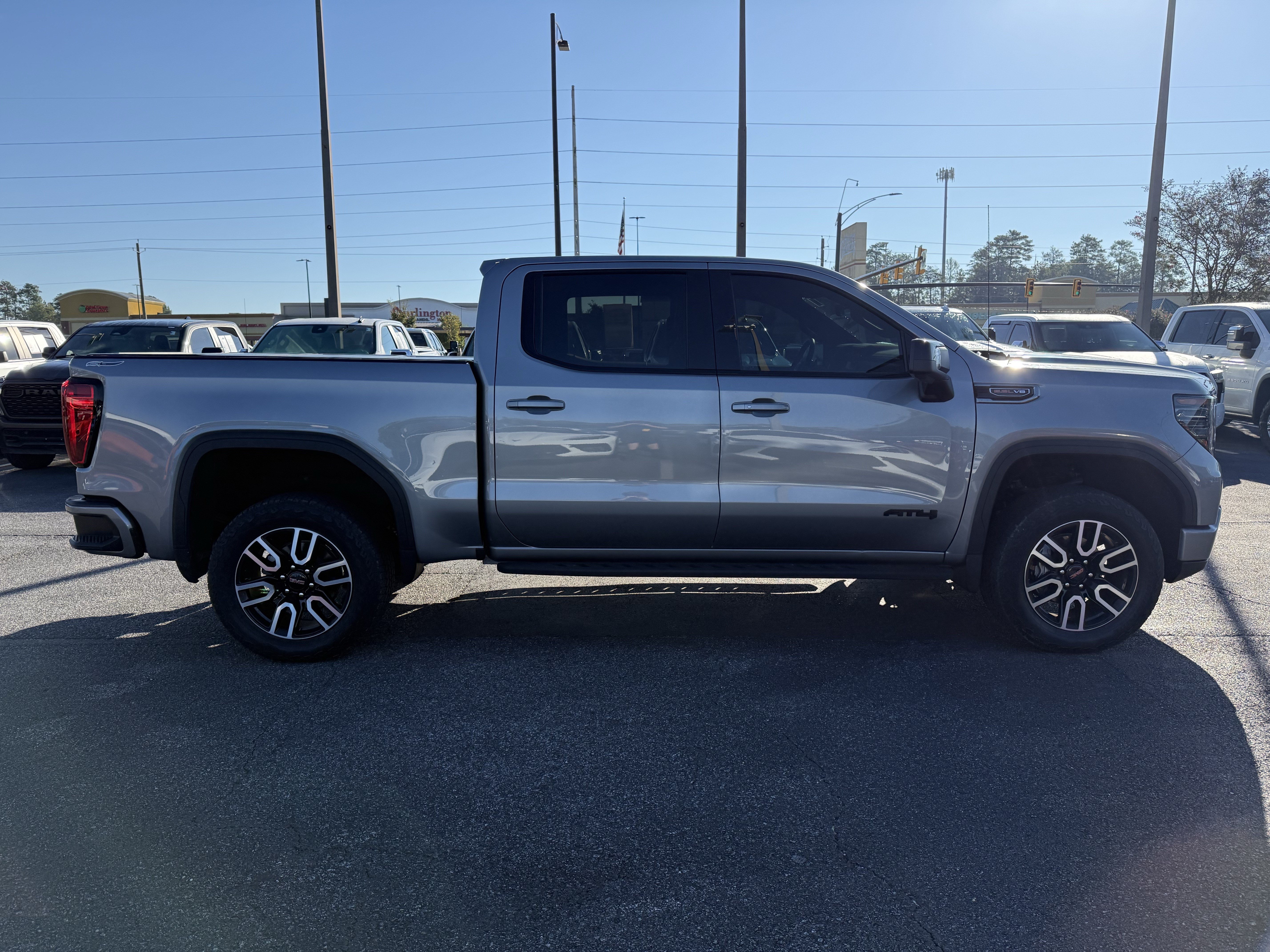 Used 2026 GMC Sierra 1500 AT4 w/ AT4 Premium Package AWD/4WD image 12