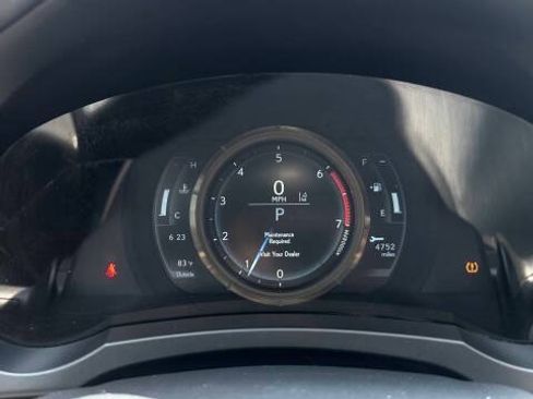 Used 2018 Lexus IS 300 F Sport w/ F Sport Package RWD image 11