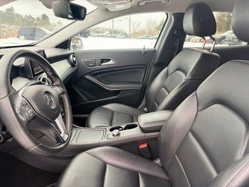 Used 2015 Mercedes-Benz GLA 250 4MATIC image 6
