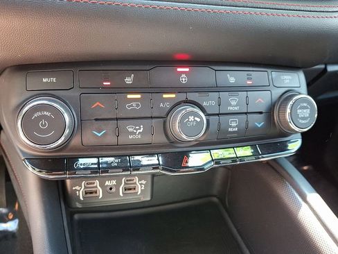 Certified 2023 Dodge Durango GT AWD/4WD image 16