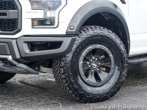 Used 2018 Ford F150 Raptor w/ Equipment Group 802A Luxury AWD/4WD image 5