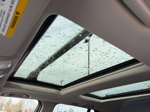 Used 2015 Mercedes-Benz GLK 350 4MATIC image 13