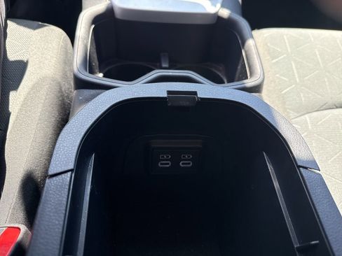 Used 2023 Toyota RAV4 XLE image 16