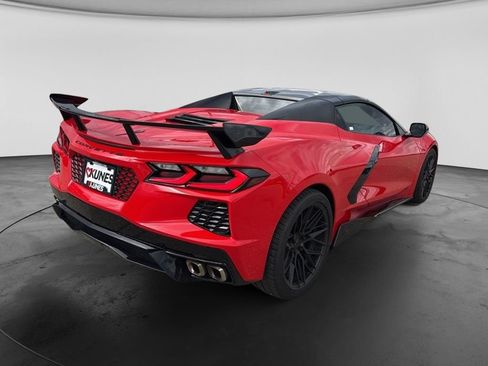 Used 2022 Chevrolet Corvette Stingray Preferred Conv w/ Z51 Performance Package RWD image 8