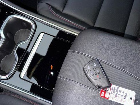 New 2026 Chevrolet Traverse RS w/ LPO, Floor Liner Package image 19