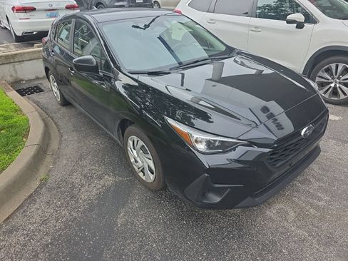 Used 2024 Subaru Impreza 2.0i AWD/4WD image 3