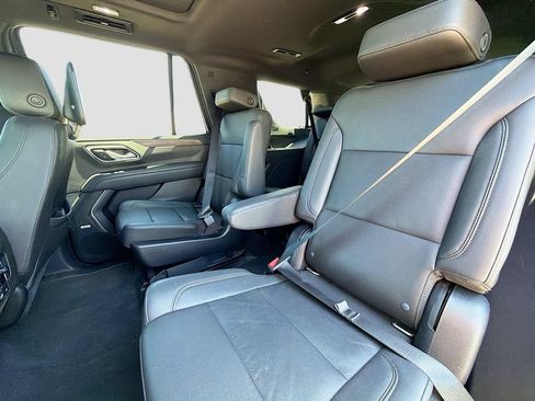 Used 2021 Chevrolet Tahoe Z71 w/ Rear Media and Nav Package AWD/4WD image 25