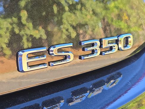 New 2025 Lexus ES 350 w/ Premium Package image 13
