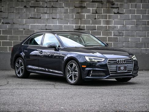 Used 2018 Audi A4 2.0T Premium Plus w/ Premium Plus Package AWD/4WD image 2