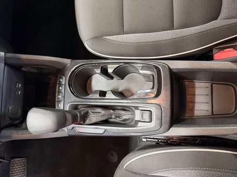 Used 2025 Chevrolet TrailBlazer LT image 39