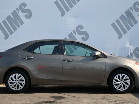 Used 2019 Toyota Corolla LE FWD image 4