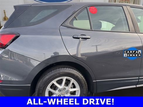 Used 2022 Chevrolet Equinox LS image 27