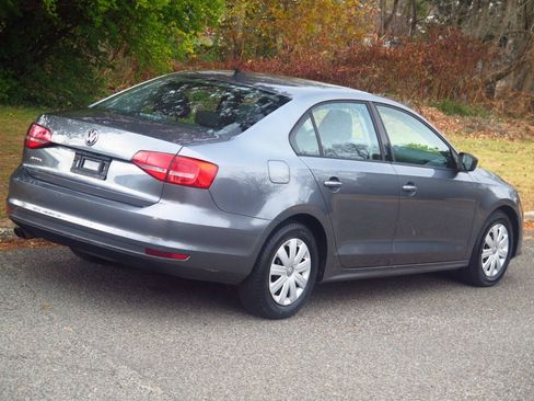 Used 2015 Volkswagen Jetta S FWD image 26