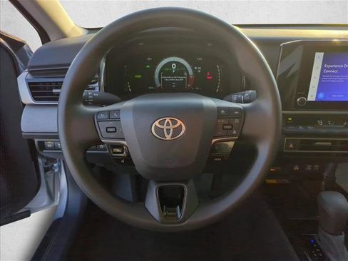 Certified 2025 Toyota Camry LE image 11