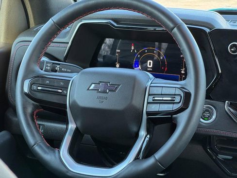 Used 2023 Chevrolet Colorado Z71 w/ Z71 Convenience Package 2 image 12