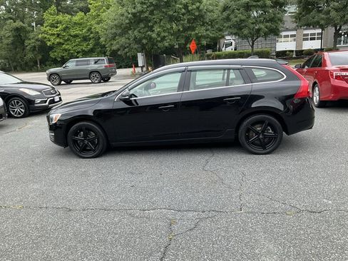Used 2015 Volvo V60 T5 Premier AWD/4WD image 8