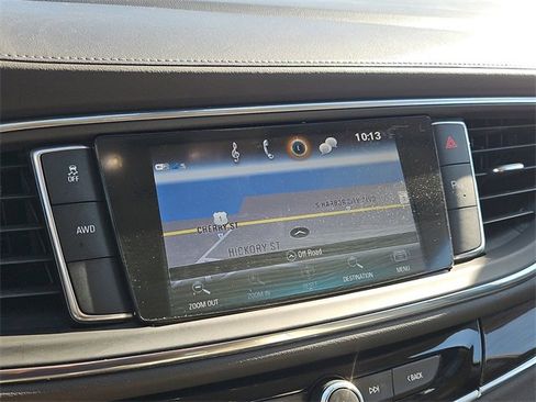 Used 2018 Buick Enclave Essence image 28