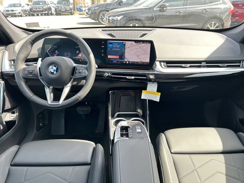Used 2026 BMW X1 xDrive28i w/ Convenience Package AWD/4WD image 17