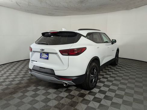 New 2026 Chevrolet Blazer LT w/ Midnight/Sport Edition image 7