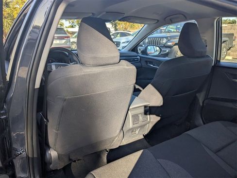 Used 2025 Toyota Camry LE image 22